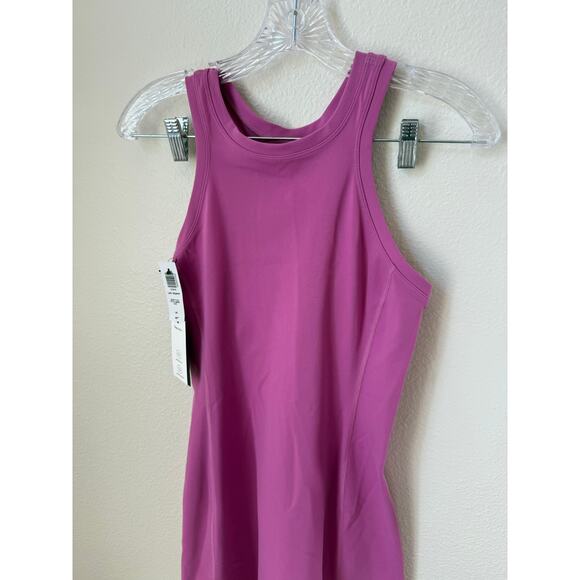NWT Aritzia TNAlife Trophy Dress in berry Fizz Size Small - Picture 7 of 8
